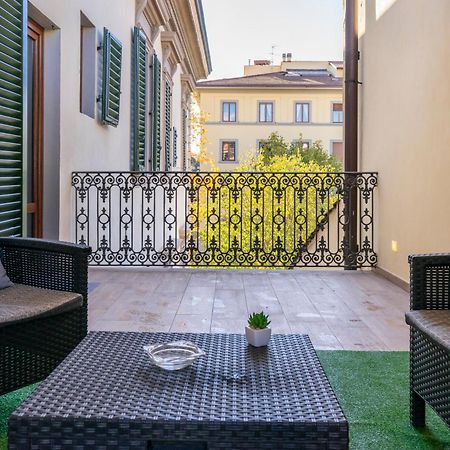 "Le Cure Home" Appartamento Con 2 Camere Matrimoniali, Terrazzo Florens Exteriör bild