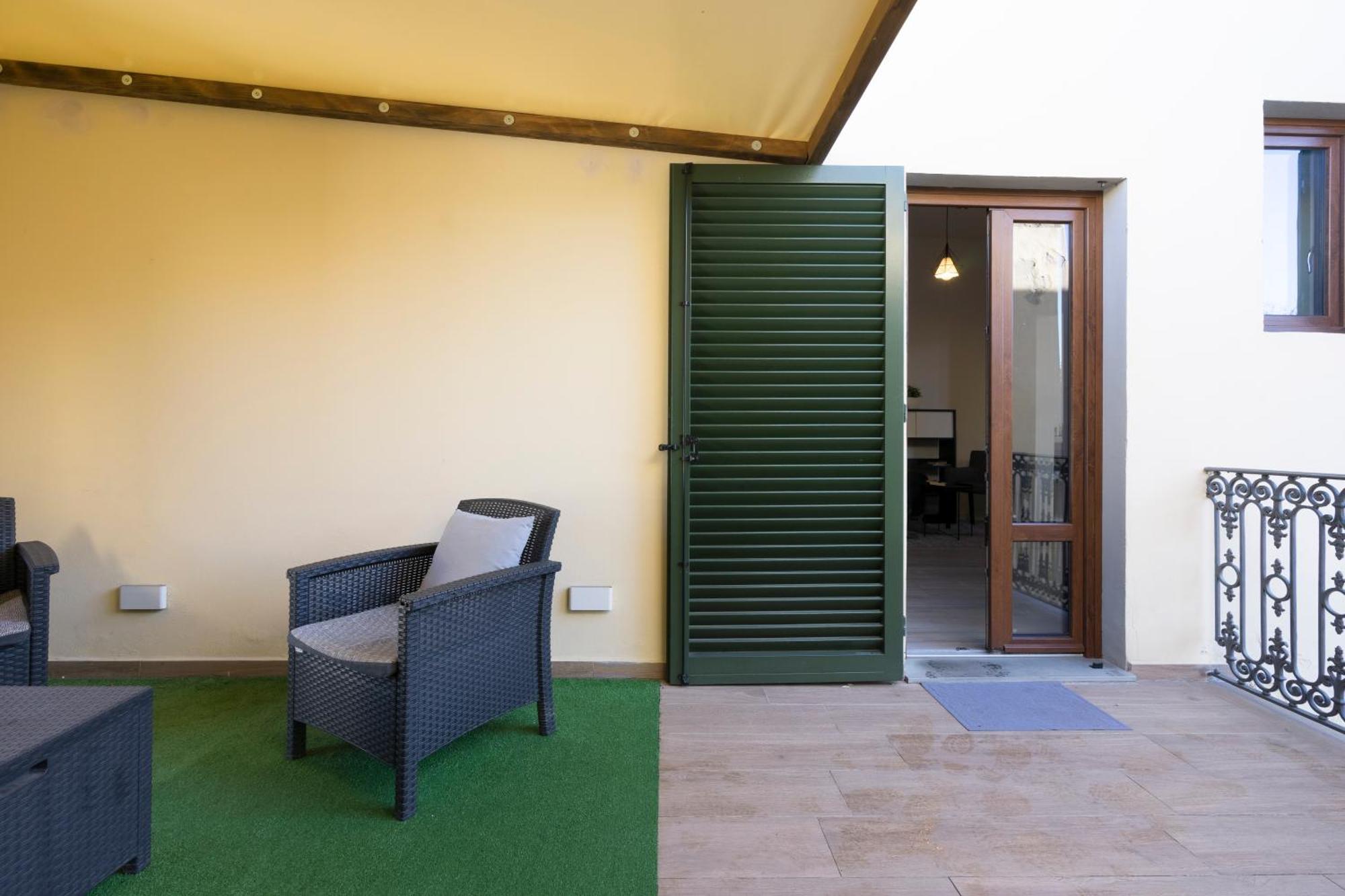 "Le Cure Home" Appartamento Con 2 Camere Matrimoniali, Terrazzo Florens Exteriör bild