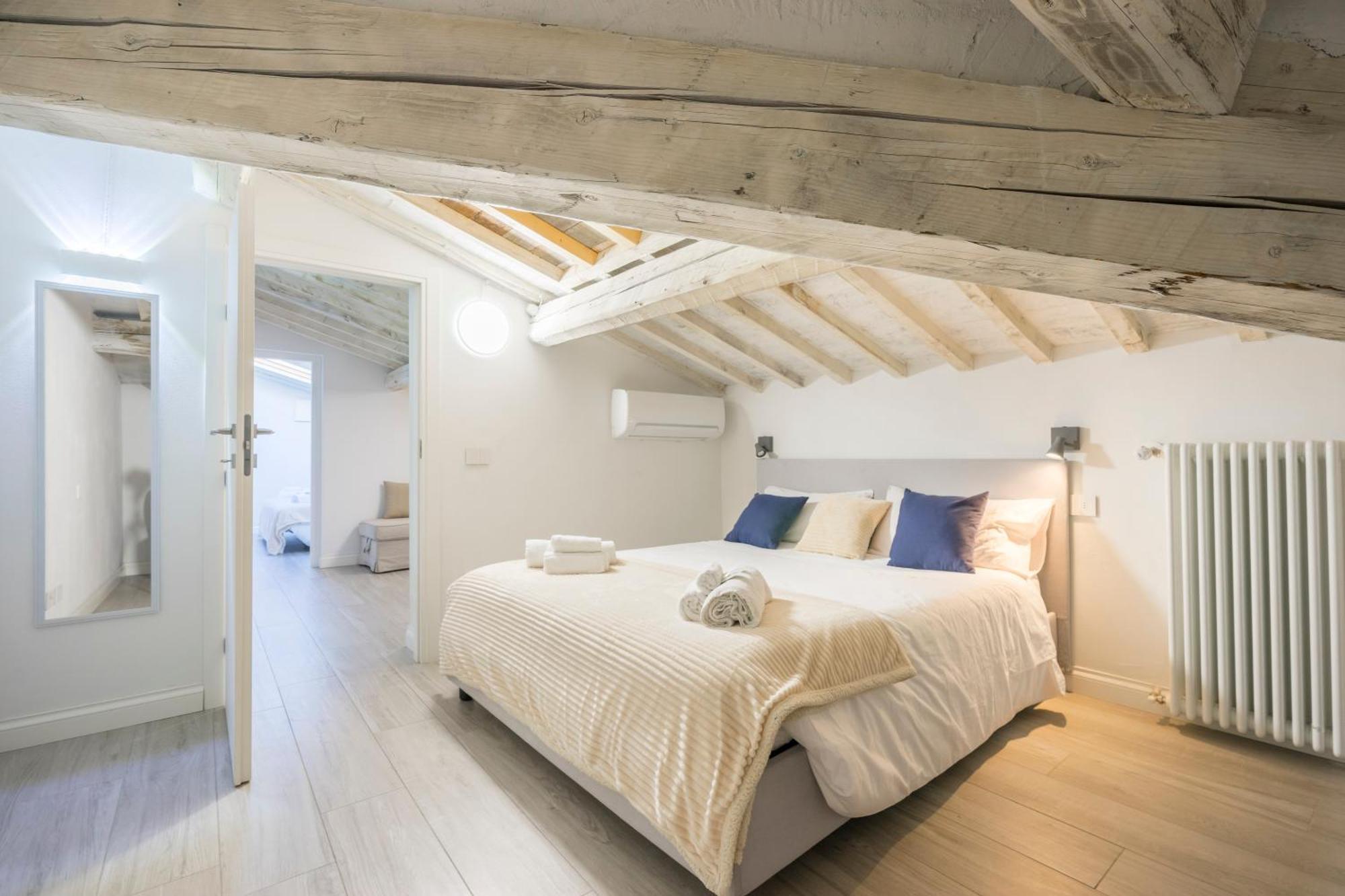 "Le Cure Home" Appartamento Con 2 Camere Matrimoniali, Terrazzo Florens Exteriör bild